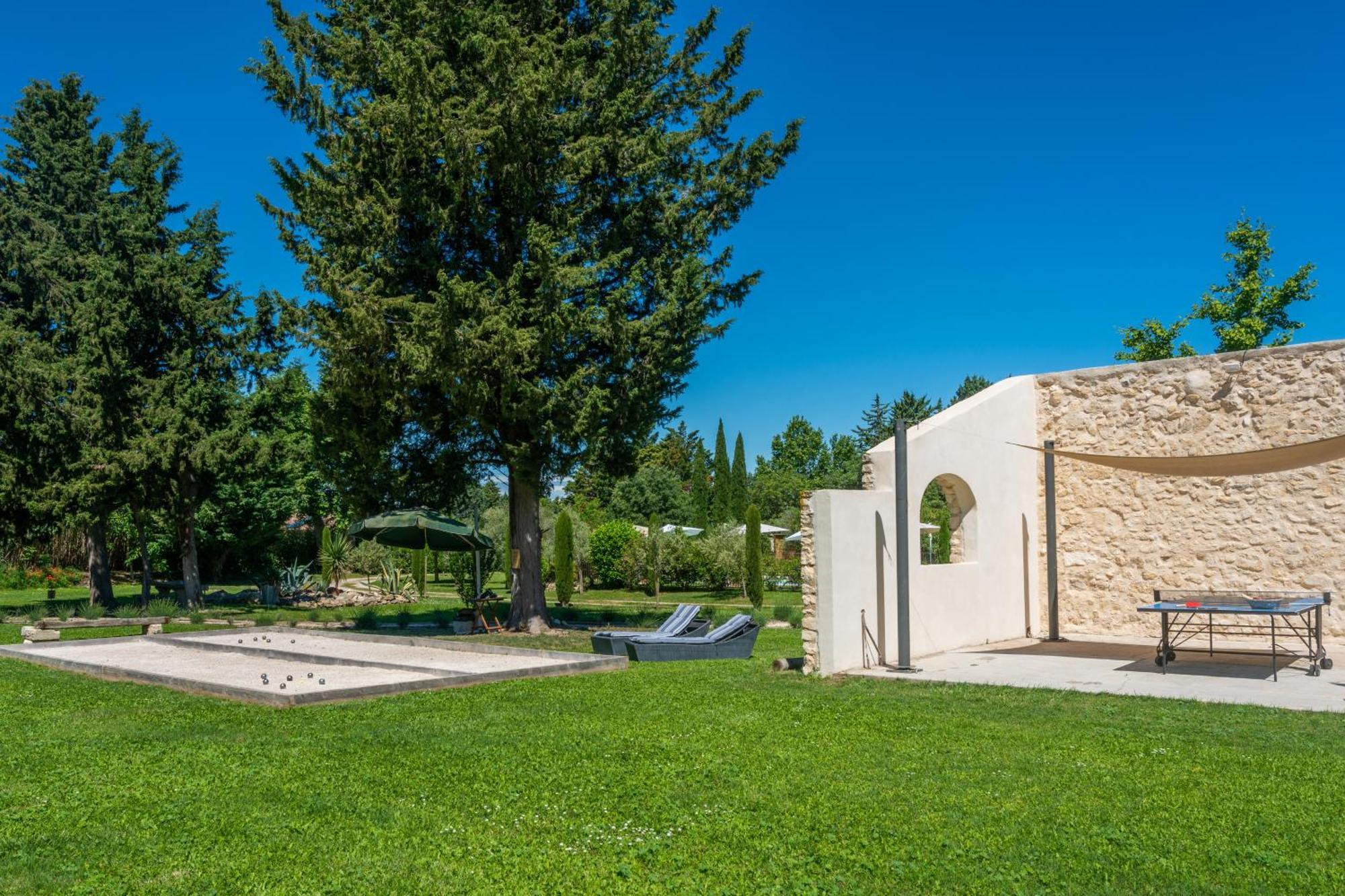Le Mas De La Vincane Pernes-les-Fontaines Exterior photo